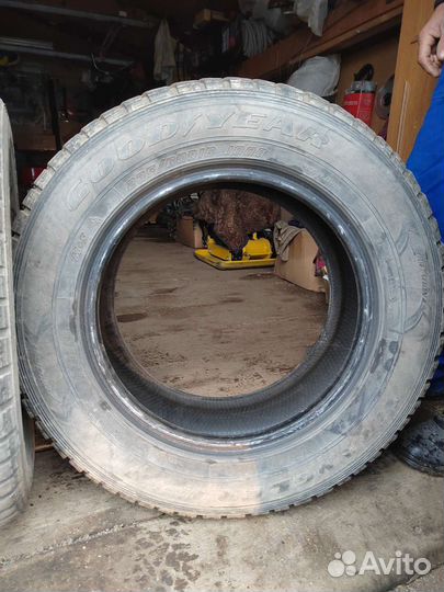 Goodyear Wrangler IP/N 235/60 R16 100Q