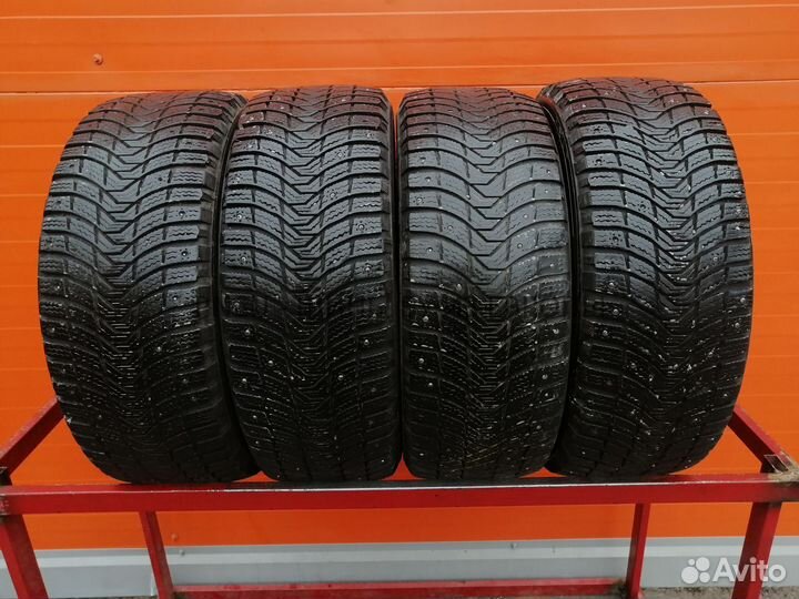 Michelin X-Ice North 3 215/60 R16 86H