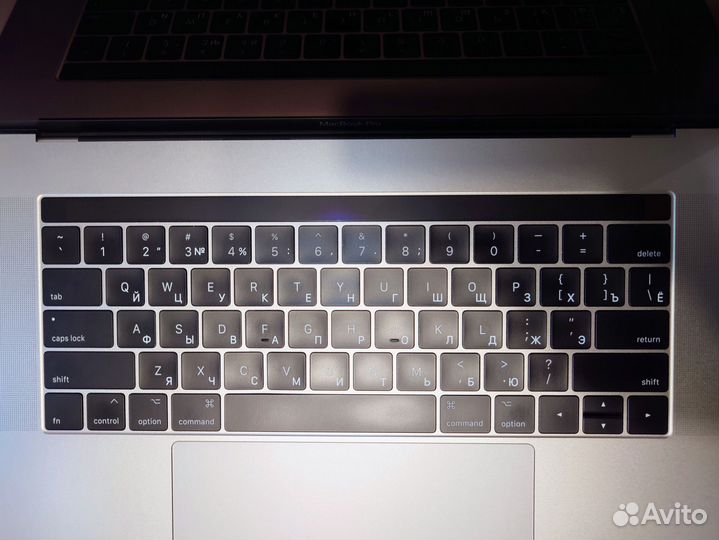 Ноутбук Apple MacBook Pro 15 2017 512 GB
