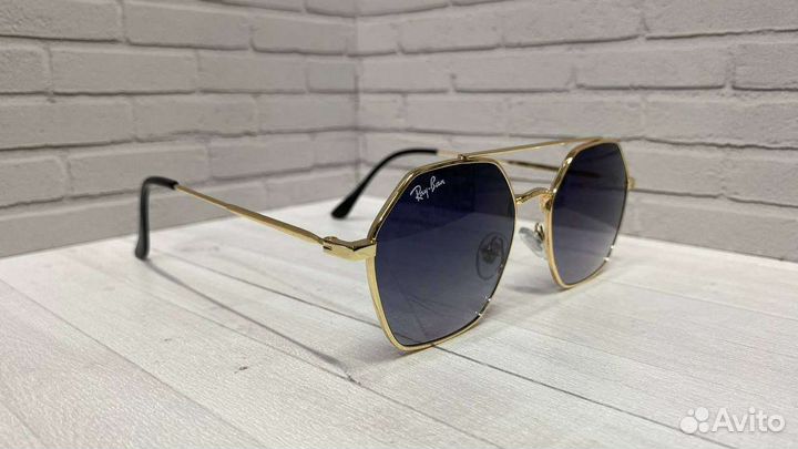 Солнцезащитные очки