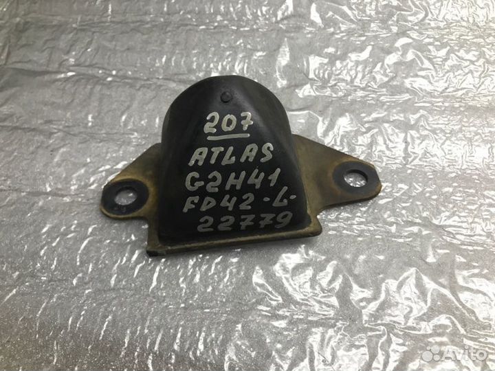 Отбойник рессоры задний левый Nissan Atlas G2H41