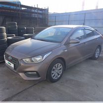 Hyundai Solaris 1.6 AT, 2018, 241 415 км, с пробегом, цена 1 000 000 руб.