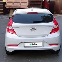 Hyundai Solaris 1.6 AT, 2015, 95 000 км, с пробегом, цена 1 100 000 руб.