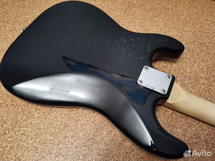 Электрогитара Fender Squier Stratocaster