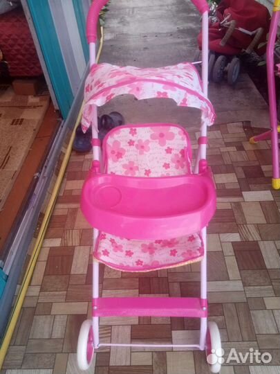 Коляска кукольная