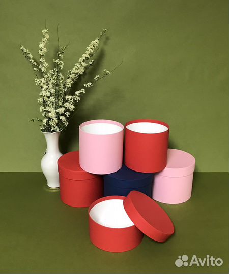 Круглая подарочная коробки