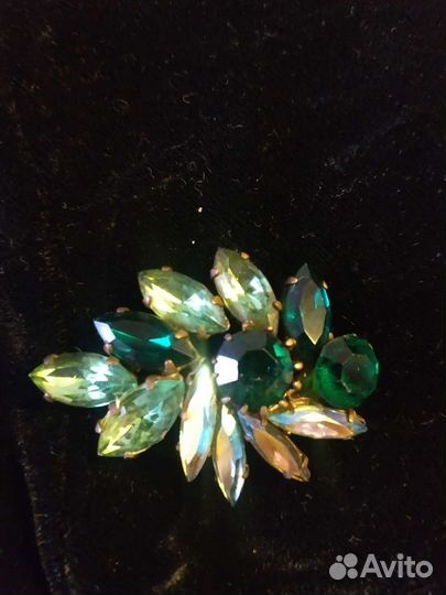 Винтажные украшения с камнями Аврора Бориалес Чехи