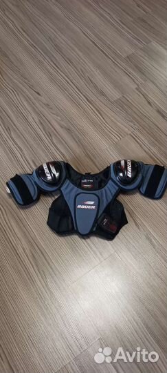 Нагрудник хоккейный 4-5