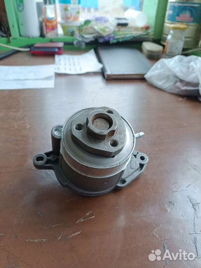 Водяной насос/ помпа skoda yeti 1.2