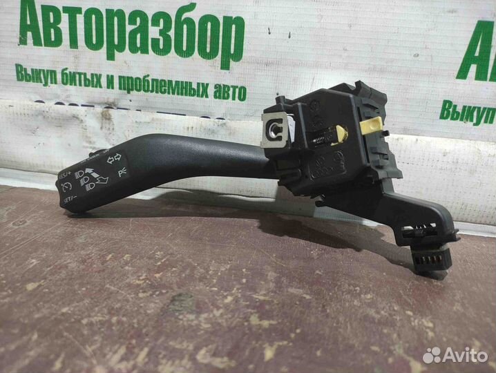 Переключатель поворотов Skoda Superb 2
