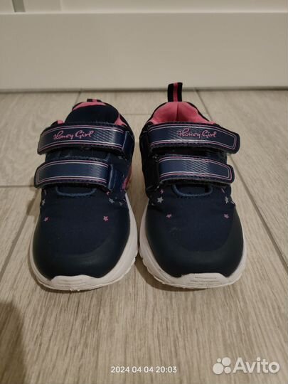 Кроссовки для девочки 25 размер