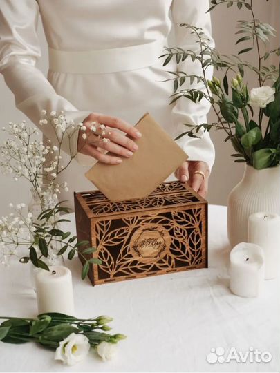 Свадебный сундук (казна) для денег