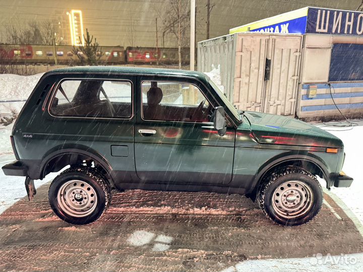 LADA 4x4 (Нива) 1.7 МТ, 1999, 155 000 км