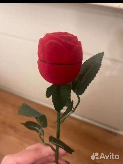 Роза для подарка