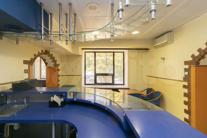 Сдам помещение свободного назначения, 280.6 м²