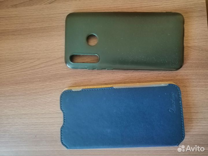 Чехлы для Honor 10i