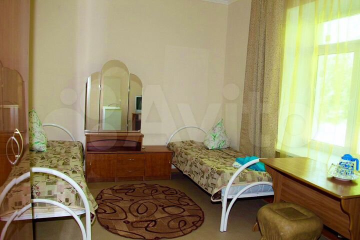 Комната 17 м² в 3-к., 2/8 эт.