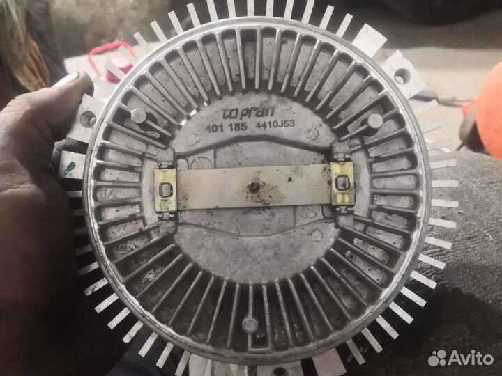 Вискомуфта mercedes