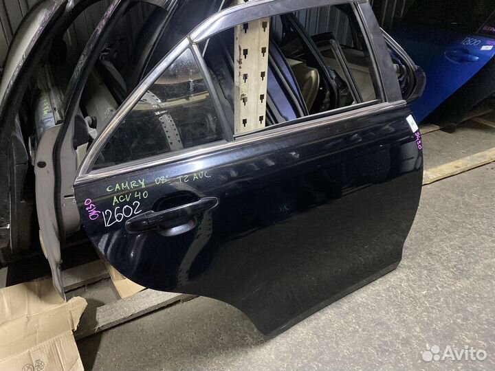 Дверь Toyota Camry 40 задняя правая