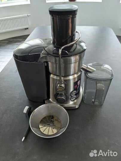 Соковыжималка Redmond RJ-M900