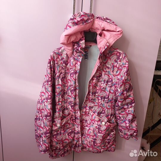 Куртка,плащи для девочки