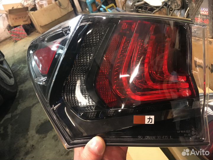 Фонари задние Lexus GS 4
