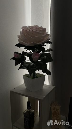 Светильник роза из изолона