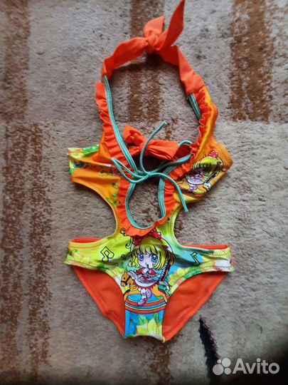 Купальник для девочки 110р