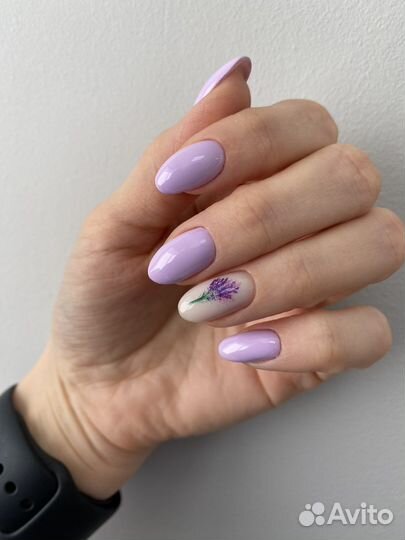 Мастер маникюра и педикюра