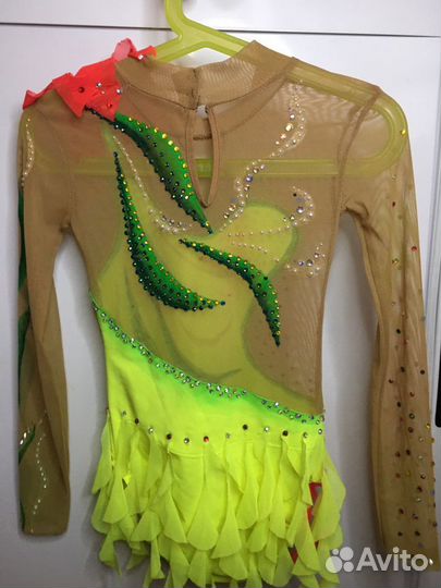 Купальник для художественной гимнастики, фигурного