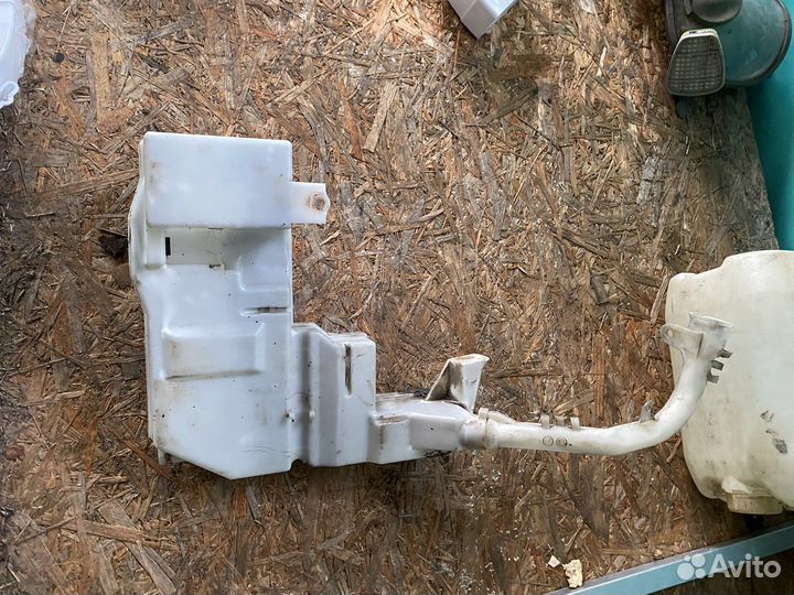 Бачок омывателя honda civic 5d