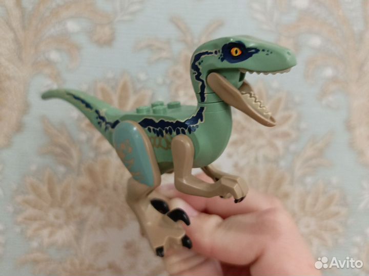 Lego динозавр