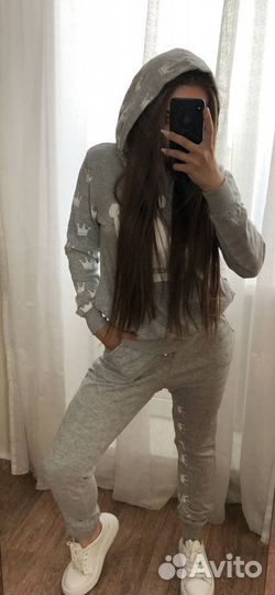 Костюм