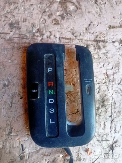 Накладка консоли под рычаг АКПП Daewoo Leganza