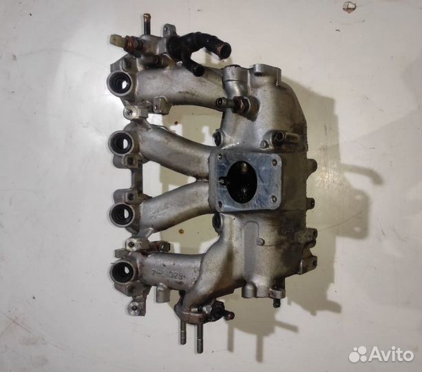 Впускной коллектор Nissan Sunny GA14