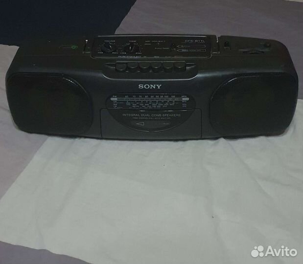 Радиоприемник sony