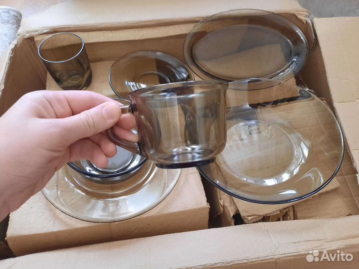 Набор обеденный посуды новый