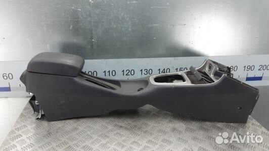 Подлокотник центральный nissan almera N16 (FSE16IX