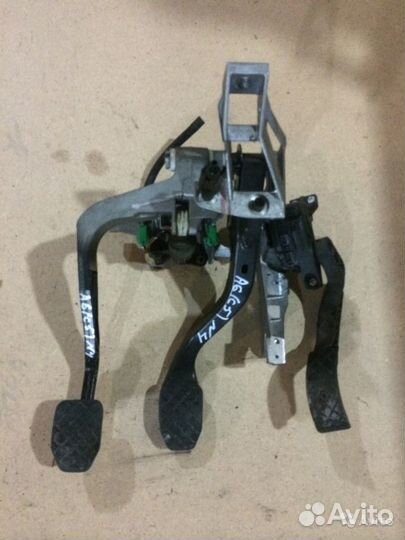 Педальный узел(педали) Audi A6 C5