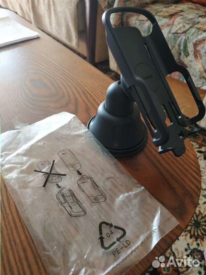 Автомобильный держатель для телефона
