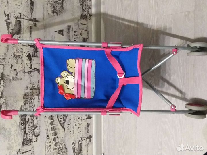 Коляска для кукол