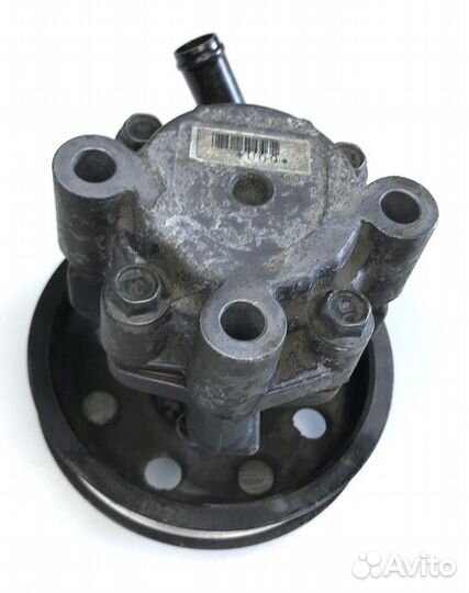 Насос гур Тойота Превия 1993г 2.4л 96кВт бензин