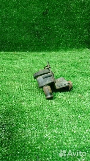 Краник отопителя Toyota Corolla