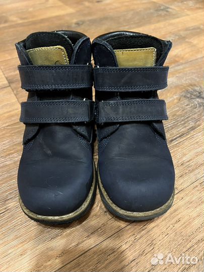 Ботинки для мальчика 28