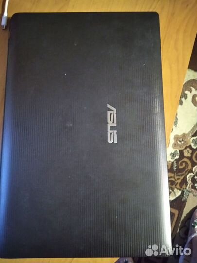 Ноутбук asus