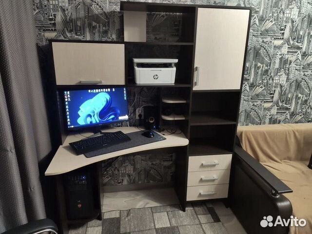 Стол компьютерный №6