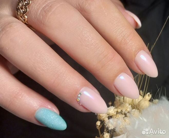 Услуги маникюра