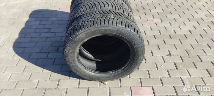 Kumho I'Zen KW23 225/60 R17 99H