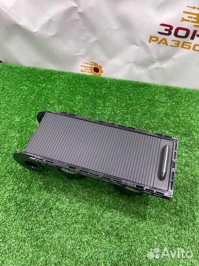 Подстаканник Volkswagen Golf Gti MK7 CHH 2014