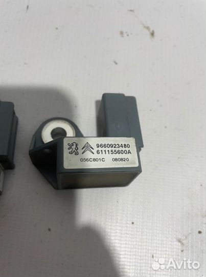 Датчик удара Peugeot 308 EP6 2008